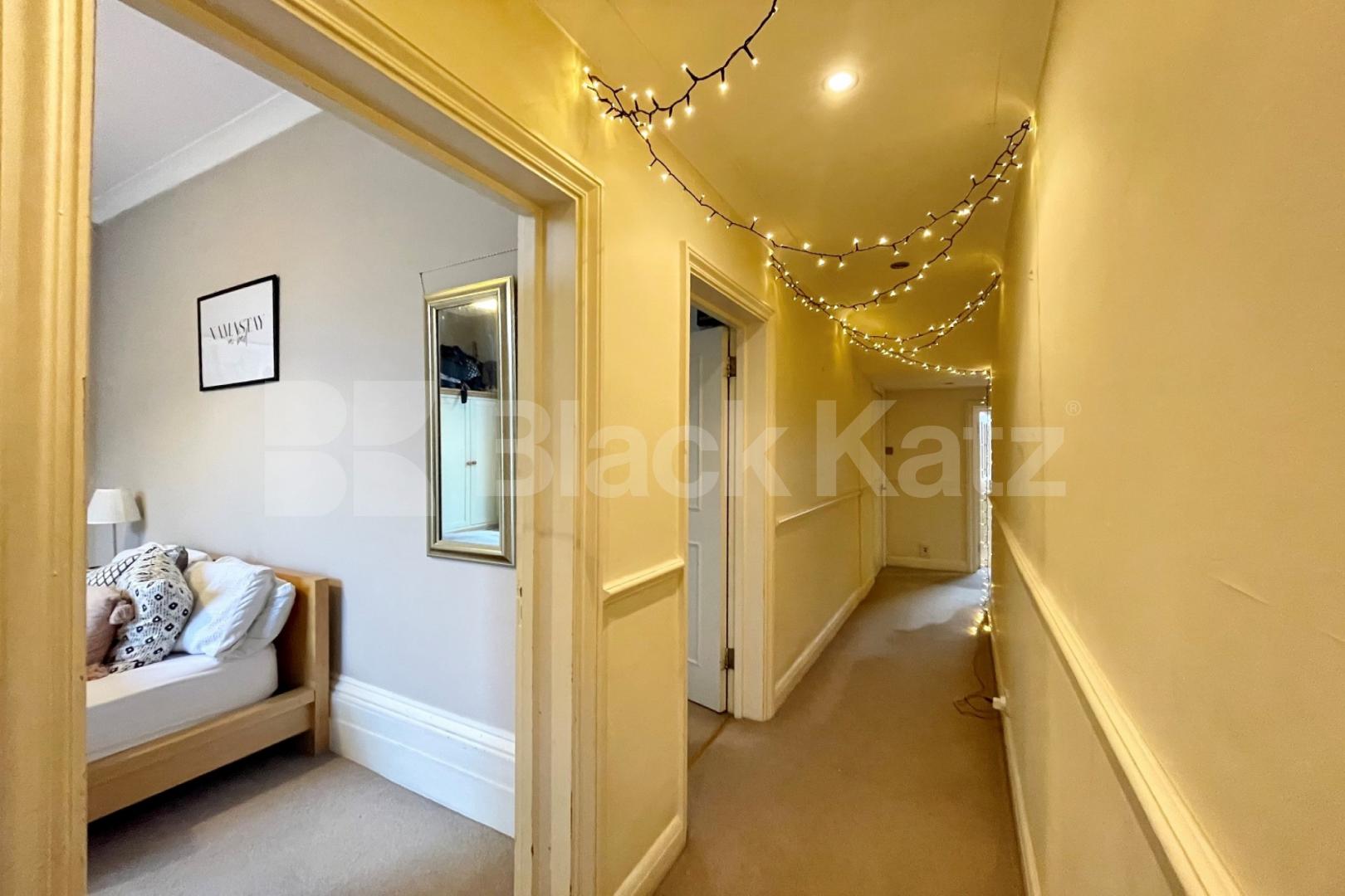 Period charm & contemporary living & boasts over 880 Sq.Ft of living space Victoria Rise , Clapham Common